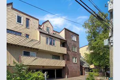 183 Livingston Place #12, Bridgeport, CT 06610 - Photo 4