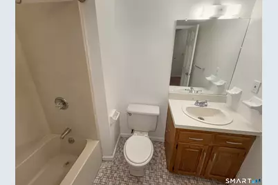 183 Livingston Place #12, Bridgeport, CT 06610 - Photo 18