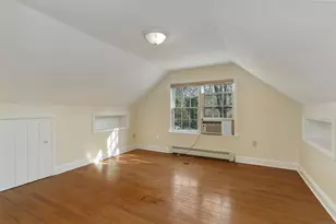 219 Hollow Tree Ridge Rd, Darien, CT 06820 - Photo 18