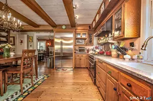 25 Center Rd, Woodbridge, CT 06525 - Photo 8