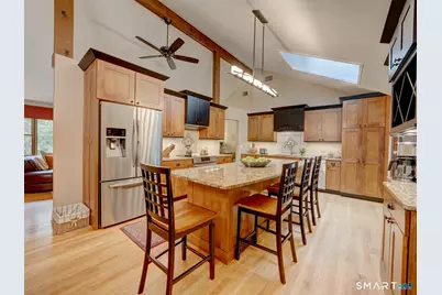 99 Knollwood Drive, Glastonbury, CT 06033 - Photo 4