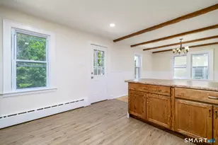 206 Ridgefield Ave, Bridgeport, CT 06610 - Photo 12