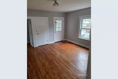 304 Hillside Avenue, Naugatuck, CT 06770 - Photo 6