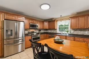 116 Hurd Rd, Trumbull, CT 06611 - Photo 4