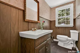 45 Lakeview Blvd, Avon, CT 06001 - Photo 12