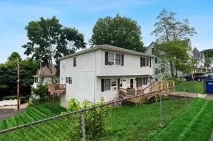 106 Howard Ave, Ansonia, CT 06401 - Photo 4
