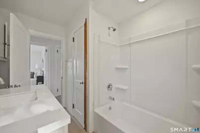 70 Prospect Pl Extension, East Haven, CT 06512 - Photo 12