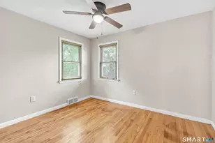 242 Marshall Ln, Derby, CT 06418 - Photo 18