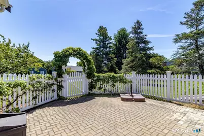 5 Thelbridge Street #5, Madison, CT 06443 - Photo 32