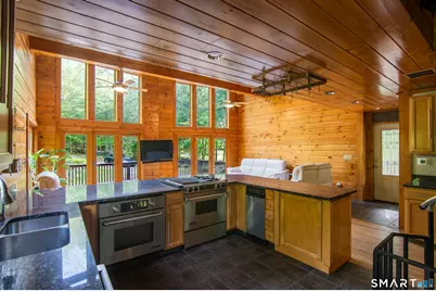 334 Ledge Road, Killingly, CT 06241 - Photo 8