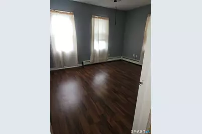 137 Pleasant Street, New Britain, CT 06051 - Photo 8
