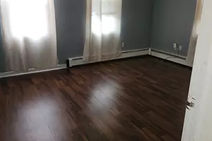 137 Pleasant St, New Britain, CT 06051 - Photo 8