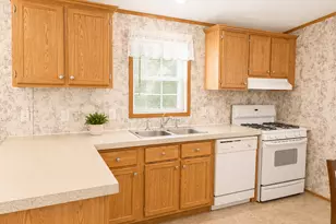 1950 N Broad St, Meriden, CT 06450 - Photo 6