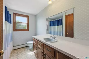 1257 Torringford St, Torrington, CT 06790 - Photo 18