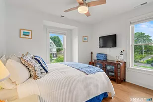787 Rowland Rd, Fairfield, CT 06824 - Photo 20