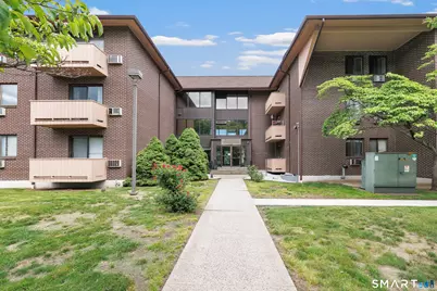 40 California Street #A2, Stratford, CT 06615 - Photo 2