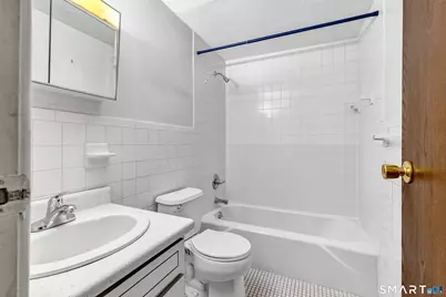 40 California Street #A2, Stratford, CT 06615 - Photo 14