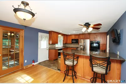 49 Preston Drive, Meriden, CT 06450 - Photo 18
