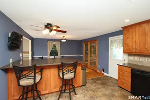 49 Preston Dr, Meriden, CT 06450 - Photo 12
