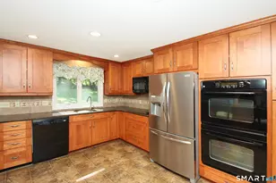 49 Preston Dr, Meriden, CT 06450 - Photo 14