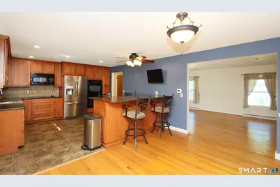 49 Preston Drive, Meriden, CT 06450 - Photo 16