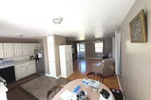 99 Warm Earth Rd, Naugatuck, CT 06770 - Photo 14