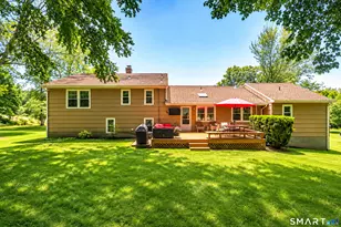 997 Rainbow Trail, Orange, CT 06477 - Photo 4