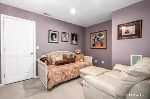 2101 Eaton Ct, Danbury, CT 06811 - Photo 26