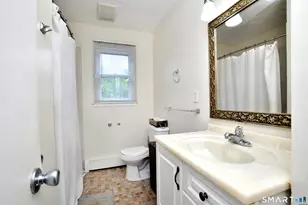 33 Allen St, Bristol, CT 06010 - Photo 18