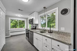 24 Ridge Rd, Cromwell, CT 06416 - Photo 12