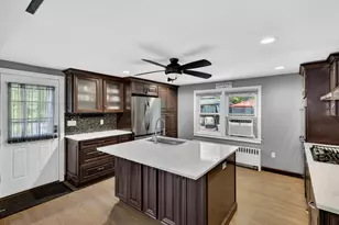 14 Oakwood Ln, Clinton, CT 06413 - Photo 10