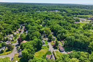 14 Oakwood Ln, Clinton, CT 06413 - Photo 40
