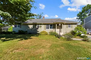 48 Prospect Ave, East Lyme, CT 06357 - Photo 2