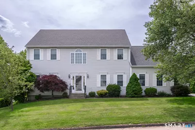 97 Island Green, Glastonbury, CT 06033 - Photo 2