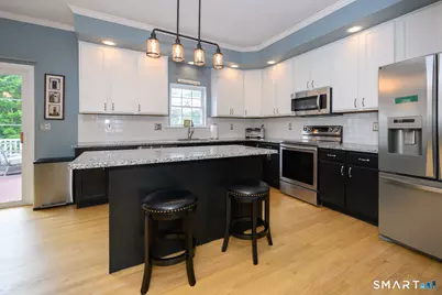 97 Island Green, Glastonbury, CT 06033 - Photo 14