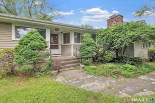 4781 Madison Ave, Trumbull, CT 06611 - Photo 4
