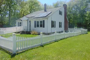 381 Chestnut Hill Ave, Waterbury, CT 06704 - Photo 2