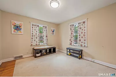 381 Chestnut Hill Avenue, Waterbury, CT 06704 - Photo 32