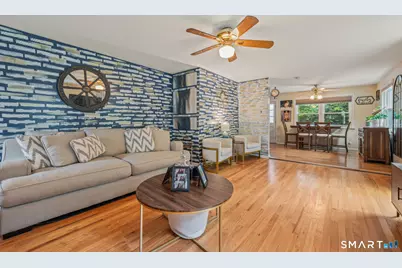 381 Chestnut Hill Avenue, Waterbury, CT 06704 - Photo 12