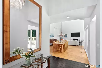 17 Climax Road, Simsbury, CT 06070 - Photo 6