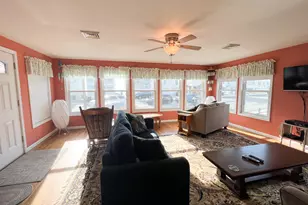 754 E Broadway, Milford, CT 06460 - Photo 2
