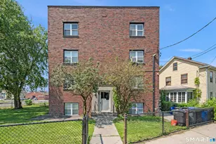 305 Parrott Ave, Bridgeport, CT 06606 - Photo 2