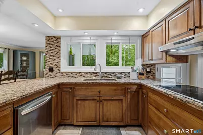 24 Jericho Drive, Old Lyme, CT 06371 - Photo 12