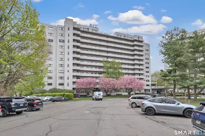 3200 Park Avenue #5C2, Bridgeport, CT 06604 - Photo 2