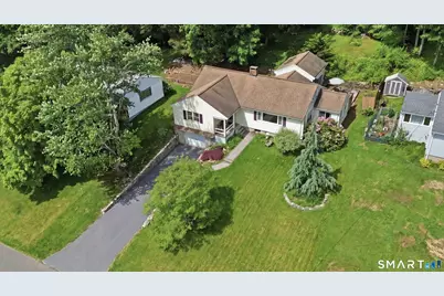 28 Terrace Road, West Hartford, CT 06107 - Photo 6
