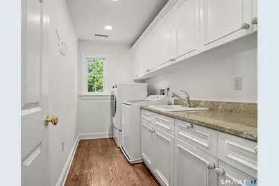 28 Walnut Ridge Lane, Stamford, CT 06905 - Photo 28