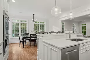28 Walnut Ridge Ln, Stamford, CT 06905 - Photo 16