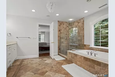 28 Walnut Ridge Lane, Stamford, CT 06905 - Photo 22