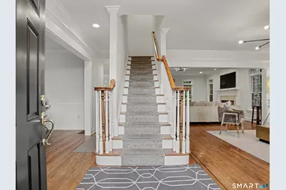 28 Walnut Ridge Lane, Stamford, CT 06905 - Photo 4