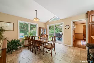 168 N Farm Rd, Middlebury, CT 06762 - Photo 14
